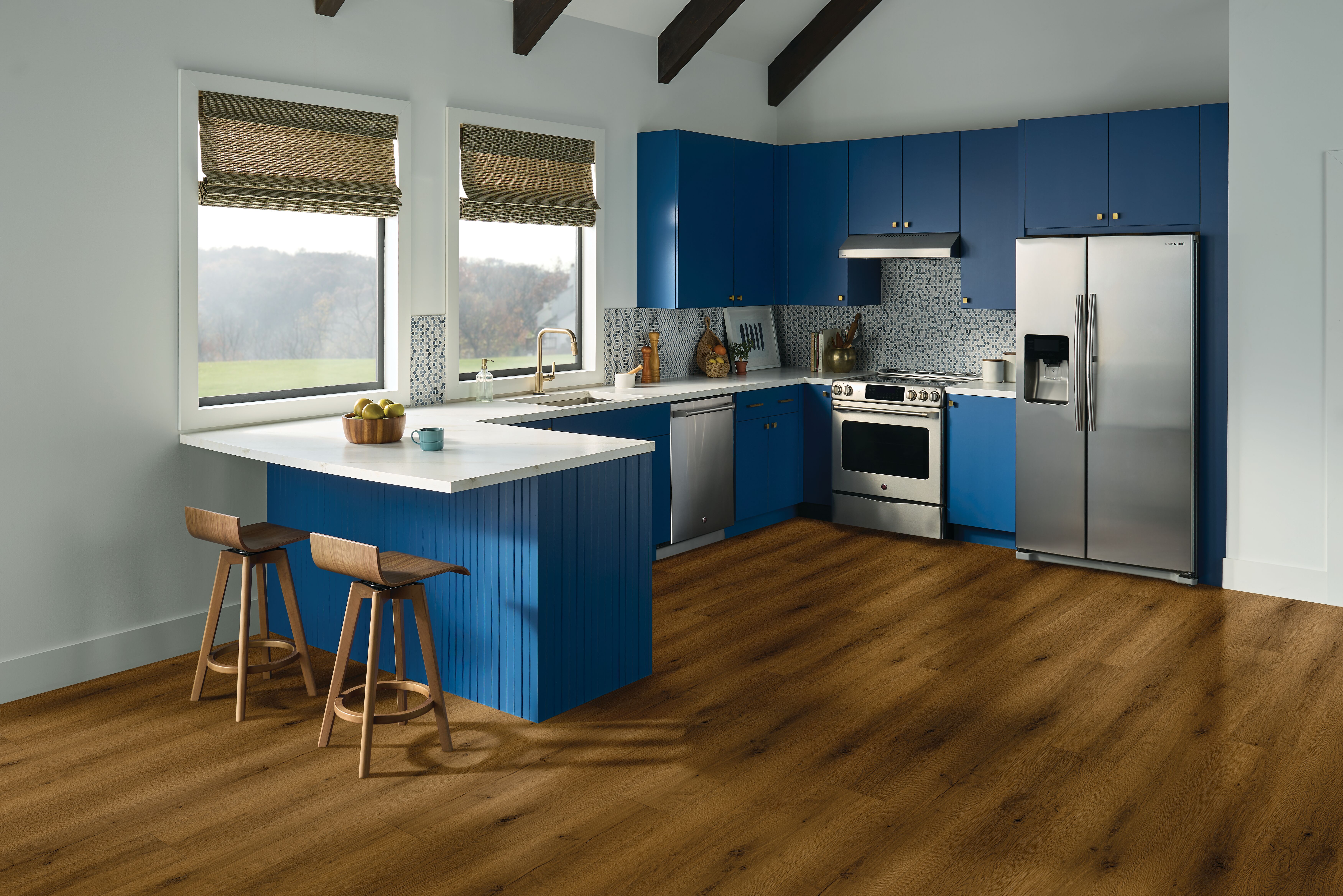 Attractivity Daybreak Rigid Core 21RW9205